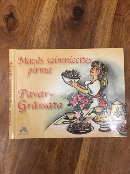 Mazās saimniecītes pirmā pavārgrāmata