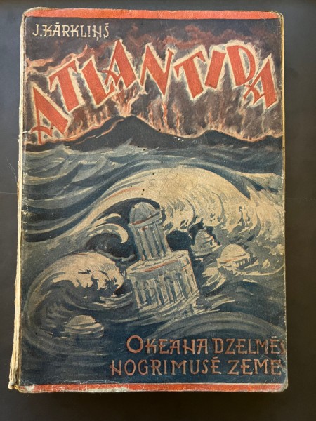 Atlantida Okeana dzelmēs nogrimusē zeme