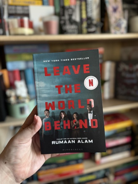 Leave the world behind