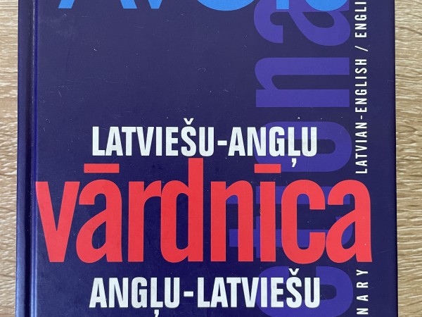 Latviešu-Angļu / Angļu - Latviešu vārdnīca