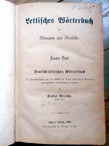 Lettische Wörtenbuch