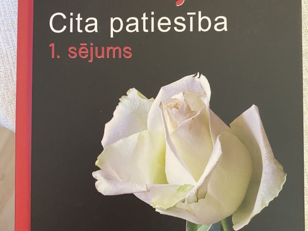 Cita patiesība 1.sējums