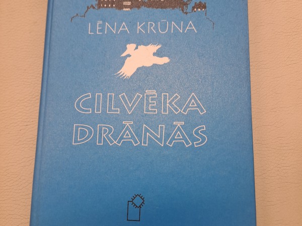 Cilvēka drānās