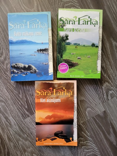 Balto mākoņu zemē; Maoru dziesma; Kivi aicinājums