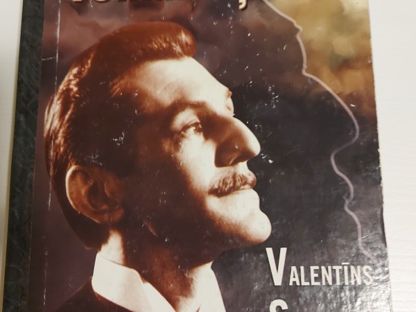 Ironiskais romantiķis Valentīns Skulme