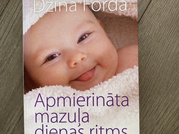 Apmierināta mazuļa dienas ritms