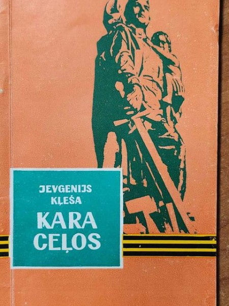 Kara ceļos