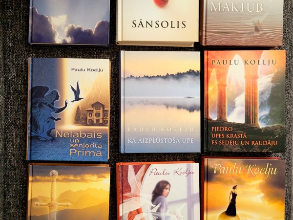 Kā aizplūstoša upe; Brida; Burvja piezīmes; Maktub; Nelabais un senjorita Prima; Pjedro upes krastā 