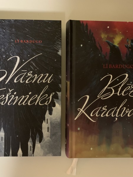 Vārnu Sešinieks; Blēžu Karaļvalsts