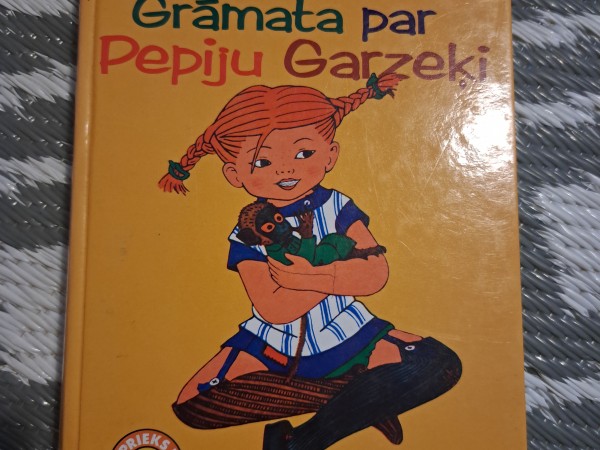 Grāmata par Pepiju Garzeķi