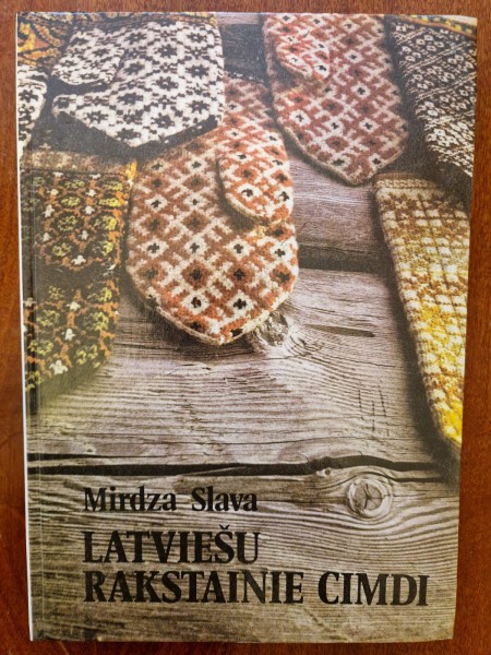 Latviešu rakstainie cimdi