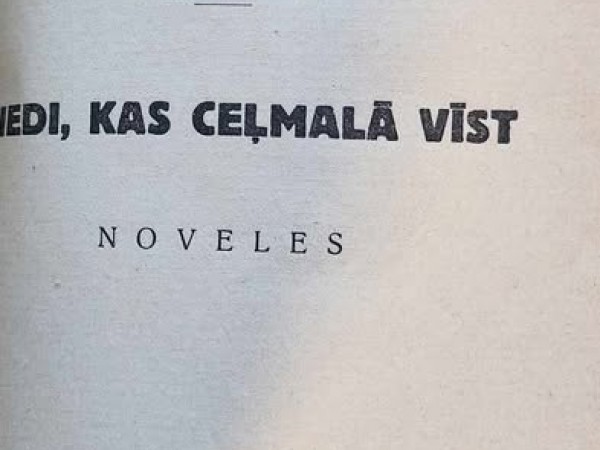 Ziedi, kas ceļmalā vīst