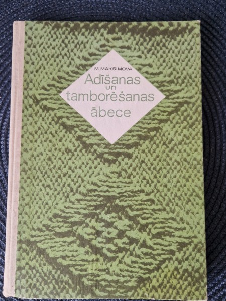 Adīšanas un tamborēšanas ābece