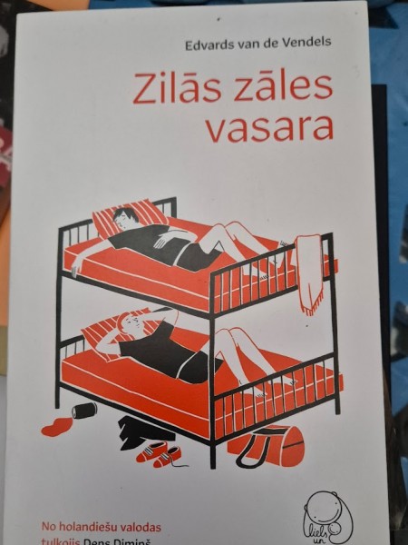 Zilās zāles vasara