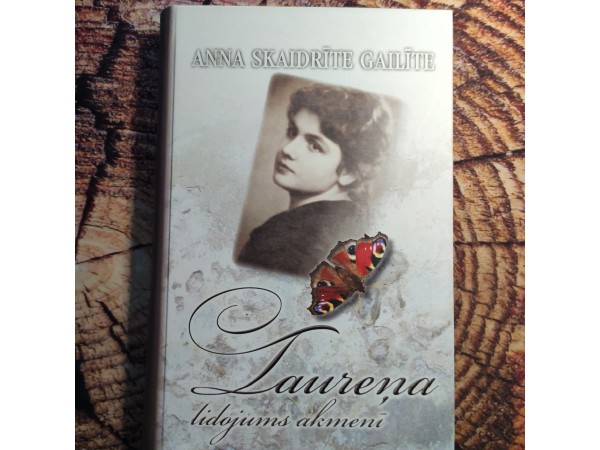 Taureņa lidojums akmenī