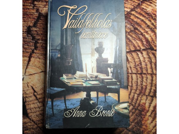 Vaildfelholas iemītniece