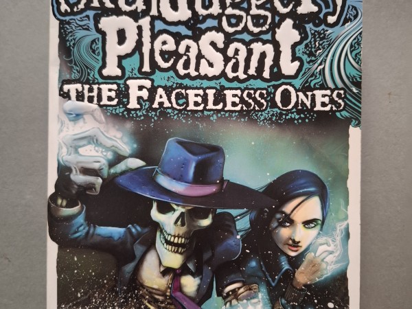 Skulduggery Pleasant the Faceless Ones