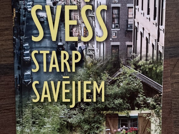 Svešs starp savējiem