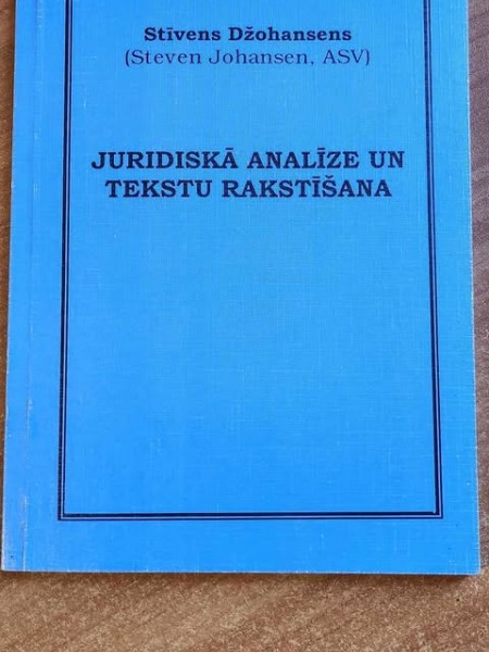 Juridiskā analīze un tekstu rakstīšana