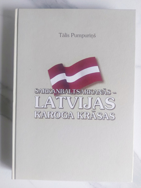 Sarkanbaltsarkanās - Latvijas karoga krāsas