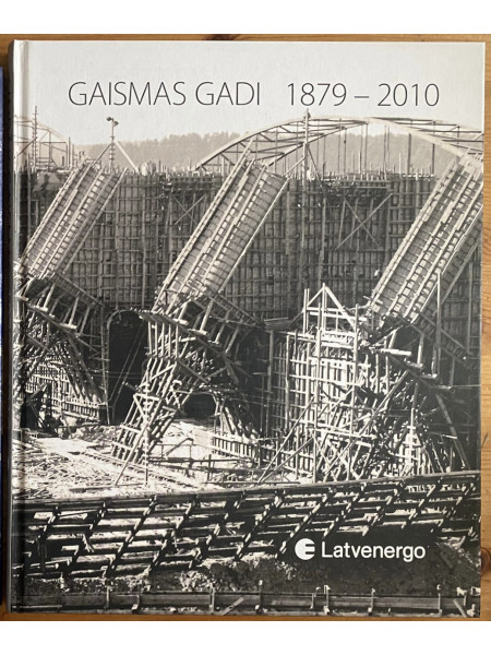 Gaismas gadi 1879-2010