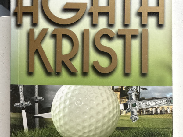 Slepkavība golfa laukumā