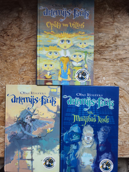 Artēmijs Fauls / - Opāla un Viltus / - un Mūžības kods