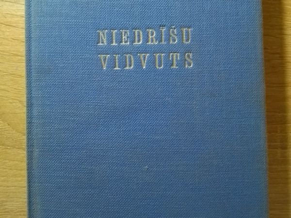 Niedrīšu Vidvuts