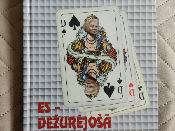 Es -dezurejosa parege