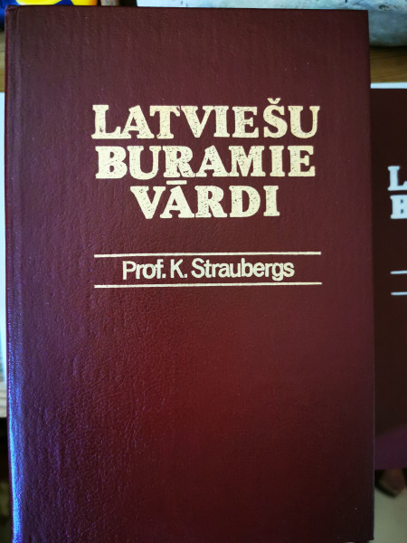 Latviešu tautas buramie vārdi