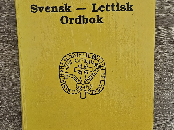 Svensk- Lettisk Ordbook