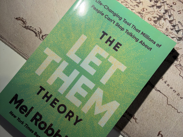 The Let Them Theory: A Life-Changing Tool That Millions of People Can't Stop Talking