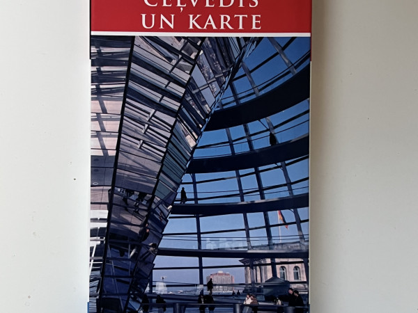 BERLĪNE ceļvedis un karte